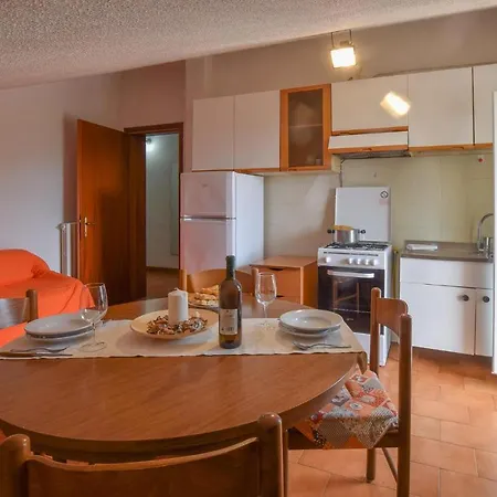Appartement Pino 13 *